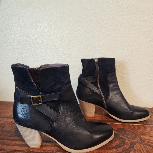 Garnet Hill Riley Black Leather Suede Zip Buckle Ankle Western Boots Booties - Picture 1 of 11